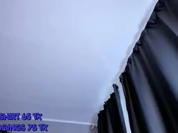 Chaturbate Live Sex Cam of vivian_qwerty