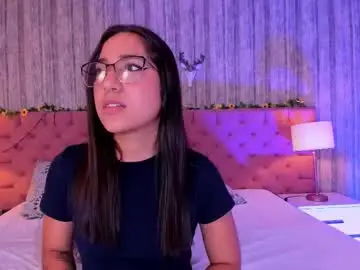 Chaturbate Live Sex Cam of liaaturner