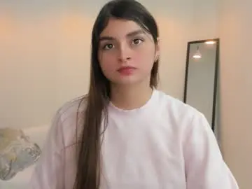 Chaturbate Nude Webcam of gabriellahoney18