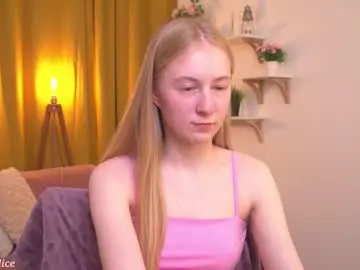 Chaturbate Adult Webcam of rinavi