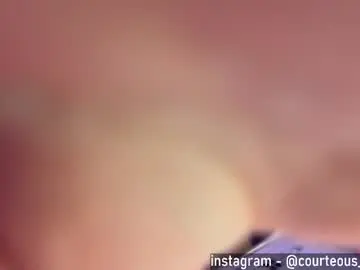 Chaturbate Free Porn Cam of courteous_raspberrrry