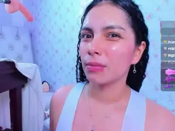 Chaturbate Live Porn of evelinn_belen
