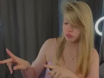 Chaturbate Free Porn Cam of emily_shepard