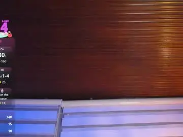 Chaturbate Live Sex Cam of _charlotte_collins_