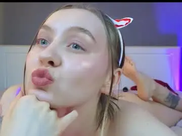 Chaturbate Live Porn of avgustina_love