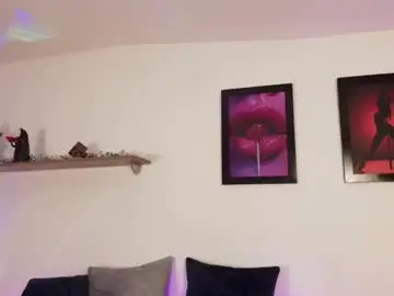 Chaturbate Free Live Porn of elliee1
