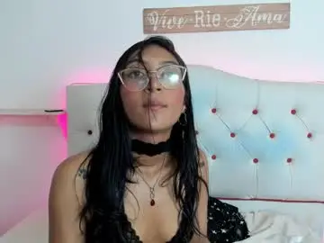 Chaturbate Live Sex Cam of samikiulers