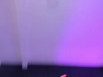 Chaturbate Watch Live Sex Cams of shaina_vasquez
