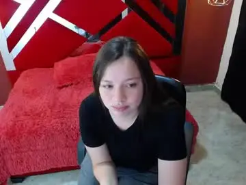 Chaturbate Live Sex Cam of gia_atm