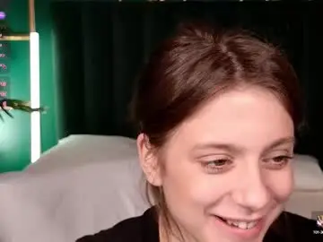 Chaturbate Live Sex Cam of naomimur