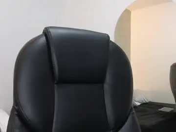 Chaturbate Live Sex Cam of antonella_rios1