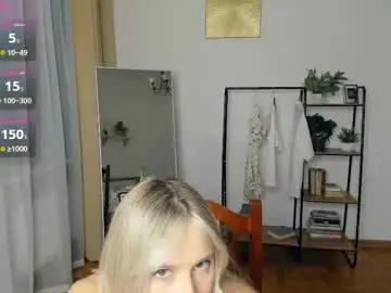 Chaturbate Best live sex cam show of glossybabe_