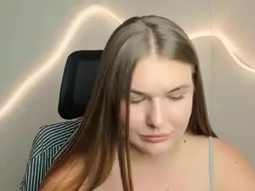 Chaturbate Live Sex Cam of mia_lemm