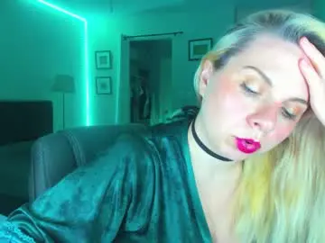 Chaturbate Best live sex cam show of winter_miracle