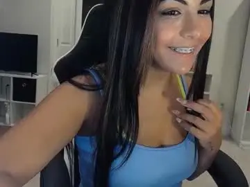 Chaturbate Live Sex Cam of urgoddessmarla