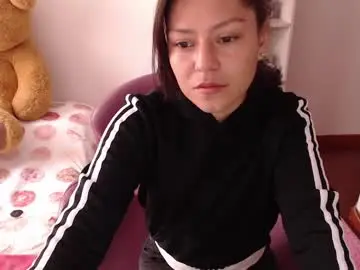 Chaturbate Best live sex cam show of lolaandcamille
