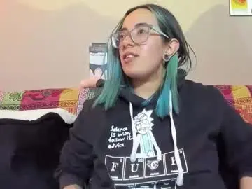 Chaturbate Watch Live Sex Cams of lucianacapisce