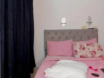 Chaturbate Adult Webcams of laura__martiinez