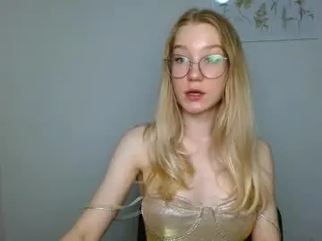 Chaturbate Nude Webcam of abbymoore__