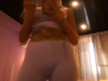 Chaturbate Live Sex Cam of mandypeas