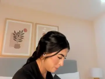 Chaturbate Adult Video Chat of arirobert_
