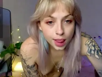Chaturbate Free Live Porn of lavenderlav