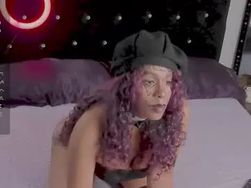 Chaturbate Watch Live Sex Cams of lips_sarasofia