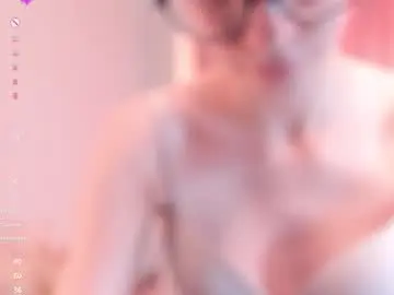 Chaturbate Watch Live Sex Cams of moirebroady