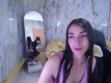 Chaturbate Free Porn Cam of maily_a_