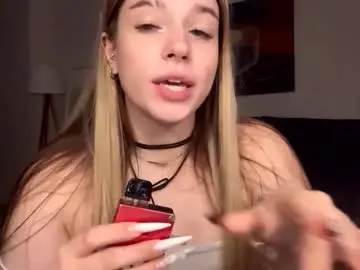 Chaturbate Live Sex Cam of janniekeneipp