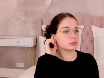 Chaturbate Best Webcam of nikaflowers