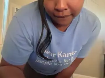Chaturbate Live Sex of yourmommysol