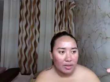 Chaturbate Live Sex Cam of emely_slutxxx
