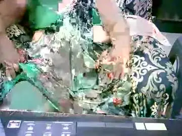 Chaturbate Free Porn Cam of crezybhabihot