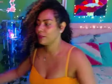 Chaturbate Live Sex Cam of katherincastillo