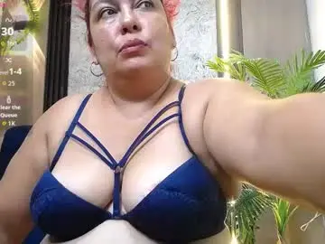 Chaturbate Live Sex Cam of cherry_piee1