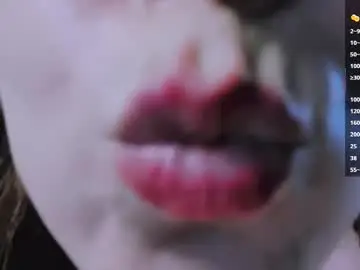 Chaturbate Free Live Porn of lucy_millss
