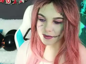 Chaturbate Live Porn of dyna_bae