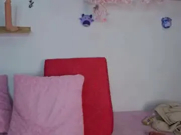 Chaturbate Adult Video Chat of isisjones18