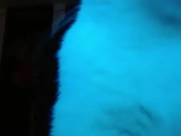 Chaturbate Live Sex Cam of malitamuymal22