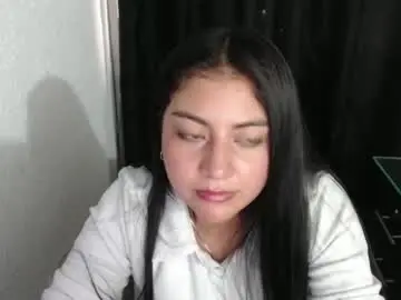 Chaturbate Nude Webcam of pau_cute19