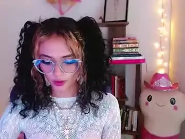 Chaturbate Free Live Porn of bluee_v