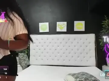 Chaturbate Live Sex Cam of ebony_katterin