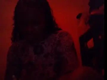 Chaturbate Adult Webcams of petite_queen19