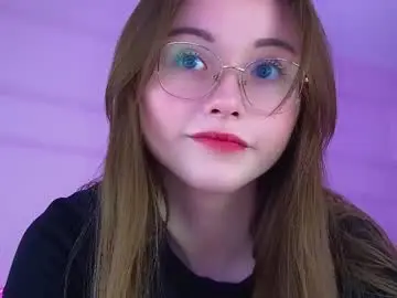 Chaturbate Live Sex Cam of keiraace