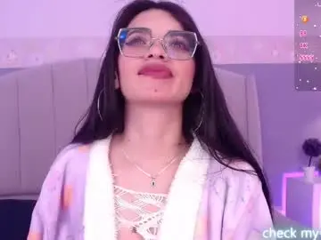 Chaturbate Best live sex cam show of emerald_gh