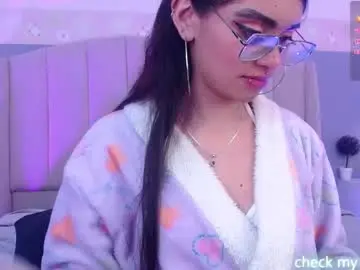 Chaturbate Free Live Porn of emerald_gh