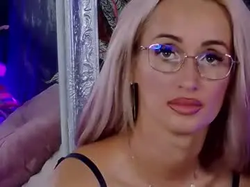 Chaturbate Live Sex Cam of isabelleethan