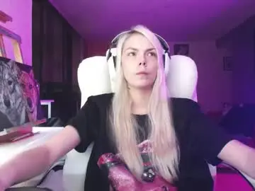Chaturbate Watch Live Sex Cams of tinykylie