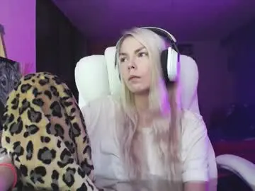 Chaturbate Live Sex of tinykylie